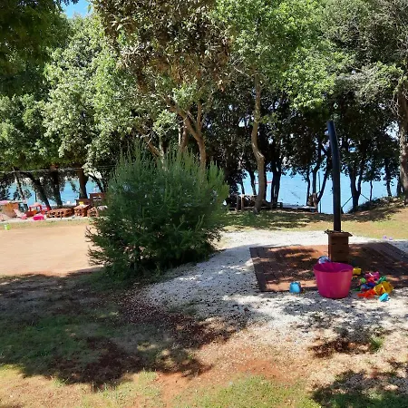 Grand Veles Camp Holiday park